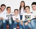 Archivbild: Sahii Sergant/exb
Familie Sergant lebte zwei Jahre in Etzelwang. Da ihr Aufenthaltsrecht in Deutschland endete, musste sie 2016 zurück in die Ukraine. Bürgermeister Roman Berr hat noch immer täglich Kontakt zu der Familie und weiß, wie es ihnen im Kriegsgebiet geht.