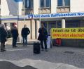 Bild: uz
Mahnwache wegen Fukushima.