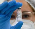 Bild: Robert Michael/dpa-Zentralbild/dpa
Der neue Corona-Impfstoff von Novavax kann verabreicht werden. Im Landkreis Schwandorf besteht kaum Interesse an dem Vakzin