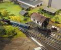 Bild: ws
Immer wieder aktualisieren die Eisenbahnfreunde ihr Modell. So wurde das Zugunglück aufgenommen, das sich 1964 im Bahnhof ereignete.