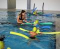 Archivbild: ubb
Vom Nichtschwimmer zum Seepferdchen: Sehr gefragt sind Schwimmkurse für Kinder. Hier leitet Katja Mauersberger im Waldsassener Hallenbad den Nachwuchs an.