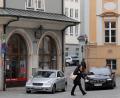 Bild: Wolfgang Steinbacher
Der Hallplatz in Amberg: Einen Fußgängerüberweg wird es hier nicht geben. Aber eine verkehrsberuhigte Zone. Der Taxi-Stellplatz (links) soll umziehen.