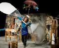 Bild: Theater Patati-Patata/exb
Das Ding soll fliegen? Wir werden es beim Amberger Kindertheaterfestival erfahren.