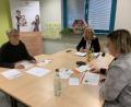 Bild: kmo
(Von links) Elisabeth Schieder, Leiterin der Beratungsstelle von "Donum Vitae" in Weiden sowie die Bevollmächtigten Andrea Lang (Weiden und Landkreis Neustadt/WN) und Sandra Dostler (Landkreis Tirschenreuth) im Jahresgespräch.