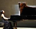 Bild: stg
Die Konzertreihe war auch Programm: Pianistin Mona Asuka lieferte am Freitagabend in der Max-Reger-Halle ein wahres Meisterkonzert ab.