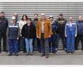 Bild: RMH/exb
Dar Betriebsratsteam des Rohrwerks Maxhütte (von links, hintere Reihe): Florian Oeh, Anton Kunz, Astrid Makitta, Christian Gäck, Mathias Kaiser, Hans Zäch, Helmut Schöpf, Christian Preißler; (vordere Reihe, von links): Werner Schneider, stellvertretende Betriebsratsvorsitzende Martina Vogl und Betriebsratsvorsitzender Karl-Heinz König.