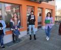 Bild: Kunz
Die Weidener "Initiative" freut sich über eine großzügige Spende. V.l. Anna-Katharina Barrois, Stephanie Roberts, Stefanie Langner, Julia Reiter und Ursula Barrois.