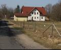 Bild: wro
Für die dringende Sanierung des Graf-Schulenburg-Wegs und die Verbesserung des dort angrenzenden Parkplatzes „Burgwiese“ sind 150.000 Euro im Haushalt der Gemeinde Falkenberg eingeplant.
