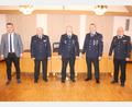 Bild: soj
Bei der Ehrung mit der Bayerischen Feuerwehr-Ehrenmedaille (von links) Bürgermeister Wolfgang Söllner, Kreisbrandrat Andreas Wührl, Norbert Henschel, Kommandant Gerhard Horn und Kreisbrandinspektor Otto Braunreuther.