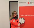 Bild: fks
Taktische Leiterin Jasmin Kelch stellt die Uhr um eine Stunde zurück: Statt bis 19 Uhr, wird ab April nur noch bis 18 Uhr getestet.