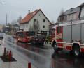 Bild: dob
In der Bahnhofstraße in Vohenstrauß krachte ein Ford-Van auf einen stehenden Linienbus. Verletzt wurde niemand.