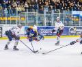 Bild: Tobias Neubert
Der fliegende Lette: Edgars Homjakovs war beim finalen Play-off-Spiel gegen die Black Dragons aus Erfurt nicht zu stoppen: Er erzielte beim 6:1-Sieg der Blue Devils drei Tore.