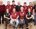Bild: bkr
Nach der großen Corona-Bremse bringt der Vorstand das Vereinsleben wieder in Schwung: (sitzend von links) Carmen Seibertz, Matthias Hösl, Jochen Ullmann und Stefanie Hautmann, (stehend von links) Dritter Bürgermeister Eberhard Besold, Roman Schmidt, Stefan Müller, Michael Münch, Roland Hautmann, Roland Schöler und Philipp Hautmann.