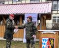 Bild: mor
Durch Oberstleutnant Florian Rommel (rechts) wurde Hauptmann Hans Jürgen Gmeiner in den Ruhestand verabschiedet.