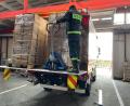Bild: mde
In Krakau wurde die "Fracht" entladen. Von dort aus wird die von den bayerischen Feuerwehren gespendete Ausrüstung zielgerichtet an die ukrainischen Feuerwehren verteilt.
