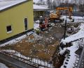 Bild: fla
Hier entsteht der Anbau für eine zweite Krippengruppe. Eine Woche standen die Maschinen still - jetzt kann es weitergehen.