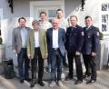Bild: Blöth/exb 
Der Jubilar Georg Blöth (vorne Mitte) ist hier im Kreise der Vereinsvertreter zu sehen, die ihm gratulierten.