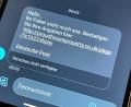 Symbolbild: Till Simon Nagel
Die Sender von solchen Betrugs-SMS stellen es geschickt an: Wer etwa ein Paket erwartet, kann schnell in Versuchung kommen, auf den Link zu klicken und sich damit Probleme einzuhandeln.