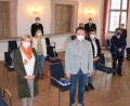 Bild: LRA Neustadt/WN ? Lukas Alt/exb
Dank an langjährige Bedienstete. Von links: Julia Schug, Christine Kellner, Edmund Frummet, Lisa Lehr, Andreas Lang, Maria Hartich, Landrat Andreas Meier, Brunhilde Reber, Daniela Jahreis, Werner Kraus, Johann Bablitschky.