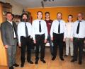 Bild: bey
Bürgermeister Rainer Rewitzer freute sich über die einstimmigen Wahlen bei der Feuerwehr Spielhof. Gewählt wurden (von links) Kommandant Thomas Weig (Finstermühle), Stellvertreter Roland Siller, Schriftführer Thomas Weig (Vohenstrauß), Vorsitzender Andreas Puff, Vereinsdiener Ludwig Lindner und 2. Vorsitzender Werner Lindner.