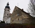 Archivbild: szl
Die katholische Kirche Mariä Himmelfahrt (links) in Beidl.