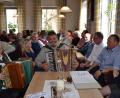 Bild: gi
Beim Musikanten-Treffen im Landgasthaus „Zum Goldenen Löwen“ in Moosbach erklangen lustige Lieder aus Bayern, Böhmen und Südtirol.