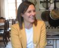 Bild: Gabi Schönberger
Franziska Glaser bezeichnet sich nicht nur als Rampensau, sondern auch als Kultur- und Menschenliebhabende, Wohlfühlerin und Entdeckerin.