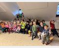 Bild: njn
Über neue Zahnbürsten freuten sich die Buben und Mädchen des Regenbogen-Kindergartens.