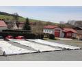 Bild: kro
Gesprächsbedarf gab es in Sachen Gestaltung des Wirtsbauern-Areal und dem Straßenzug beim Feuerwehrhaus in Großkonreuth (Bild). Mit den drei Bäumen, wie sie sich Kreisfachberater Harald Schlöger wünscht, war das Gremium nicht einverstanden. Bei einem Vor-Ort-Termin sollen Möglichkeiten diskutiert werden.