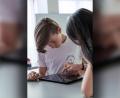 Symbolbild: djd/Teachtoday
Digitale Medien gehören mittlerweile zum alltäglichen Leben von Kindern und Jugendlichen. Umso wichtiger ist es, sich sowohl der Chancen, aber auch der Risiken der Nutzung bewusst zu sein.