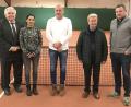 Bild: kro
Langjährige Mitglieder ehrte der TC Tirschenreuth im Rahmen seiner Jahreshauptversammlung: (von links) Zweiter Bürgermeister Peter Gold, ATSV-Geschäftsführerin Stefanie Zeus, Hans Schedl, Hans-Robert Friedl und Vorsitzender Claus Bäumler.
