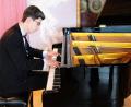 Bild: do
Arman Depperschmidt am Steinweg-Flügel in Speinshart