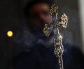 Symbolbild: Valdrin Xhemaj/dpa
Die orthodoxen Christen feierten am Wochenende ihr Osterfest. Am Montag trafen sich ukrainische Geflüchtete in der Kapelle in Fockenfeld zu einem orthodoxen Ostergottesdienst.