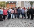 Bild: bö
Die Pfarreiengemeinschaft Ensdorf-Rieden-Vilshofen verabschiedet ausscheidende Pfarrgemeinderatsmitglieder. Mit dabei Pfarrer Slawomir Niemczewski (rechts) sowie die neuen Pfarrgemeinderatssprecher Josef Weinfurtner (Rieden), Agnes Graf (Ensdorf) und Veronika Edenharter (Vilshofen).