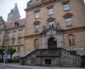Archivbild: Lino Mirgeler/dpa
Zwei Ex-Pfleger mussten sich vor dem Landgericht Regensburg verantworten.