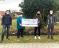 Bild: Klinikum/Moosburger/exb
Nach dem Erfolg aus dem Vorjahr konnten die Organisatoren von "run4fun" dieses Jahr nun einen Scheck über 3179,33 Euro an das Kinderpalliativteam überreichen.