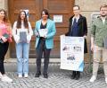 Bild: Susanne Schwab, Stadt Amberg/exb
Ein Teil des Teams „Digitale Kompetenz stärken“ (von links): Melissa Baumgartner, Sandra Lindner, Zorka Dotto, Anna Willkommer und Lukas Reindlmeier.