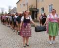 Bild: cvl
Eine zünftige Musik darf beim Maibaumtragen natürlich nicht fehlen.