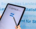 Bild: Daniel Karmann/dpa
Der Zensus 2022 startet am 15. Mai. Allerdings sind die Befrager jetzt schon unterwegs, um die Interwies bei den ausgewählten Bürgern schriftlich anzukündigen.