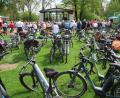 Bild: Kunz
Radler aus der nahen Umgebung aber auch bis aus Sulzbach-Rosenberg und dem Birgland feierten gemeinsam das Simultankirchenfest im Max-Reger-Park in Weiden.