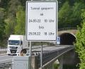 Bild: Gabi Schönberger
Ein Mal im Jahr wird der Mühlbergtunnel bei Neustadt/WN gewartet. Am 24. und 25. Mai muss er dafür komplett gesperrt werden, eine Umleitung wird eingerichtet.