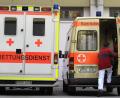Symbolbild: dpa
Nach Attacken gegen Bayreuther Fußballspieler in der Innenstadt musste der Rettungsdienst ausrücken. Drei Akteure des Regionalligisten SpVgg Bayreuth wurden ins Krankenhaus eingeliefert.
