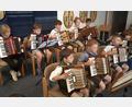 Bild: gi
Schon die jüngsten Musikschüler begeistern mit den Akkordeons.