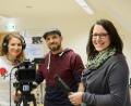 Archivbild: Gabi Schönberger
Cirta Rosbach, Philipp Reich und Sandra Schug (von links) vom Jugendmedienzentrum T 1 wünschen sich eine weitere Kollegin oder einen Kollegen. Die erhoffen sie sich durch Zuschüsse für eine weitere Stelle aus Weiden und Neustadt.