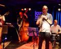 Bild: Kunz
Das Alberto Menendez/Michael Arlt Quartett spielte beim Jazz-Zirkel in Weiden.