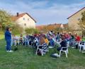 Bild: swo
Voll bei der Sache sind die Musiker des Nachwuchsorchesters der Blasmusik Gebenbach bei der öffentlichen Probe im Pfarrgarten unter Leitung von Nachwuchsdirigentin Sophie Trusheim.