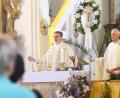 Bild: Gabi Schönberger
Zwei Stanisläuse am Altar: Guardian Pater Stanislaus Sliwinski (links) zelebriert am Sonntag gemeinsam mit seinem Vorgänger Stanislaus Strojecki (rechts), jetzt Pater in Uganda, in der Wallfahrtskirche die Festmesse.