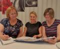 Bild: ubb
Protokollführerin Angelika Sticht, Vorsitzende Petra Schicker und Stellvertretende Vorsitzende Kerstin Rumswinkel (von links) freuten sich, für 2022 wieder ein weitgehend normales Vereinsprogramm vorstellen zu können.