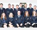 Bild: sche
Das Führungsteam der Feuerwehr Hiltersdorf: Franziska Schanderl, Leah Schwarz, Markus Schwarz, Beate Haller, Michaela Haller (vorne von links), Christian Schwarz, Christoph Wittmann, Freudenbergs Bürgermeister Alwin Märkl, Florian Heldmann, Markus Felbinger, Johannes Schanderl, Kreisbrandinspektor Armin Daubenmerkl und Herbert Heldmann.