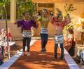 Bild: Weidner/Bayer/exb
Party-Stimmung herrscht auf dem Laufsteg beim 30. Geburtstag des Kindergartens in Neunkirchen.